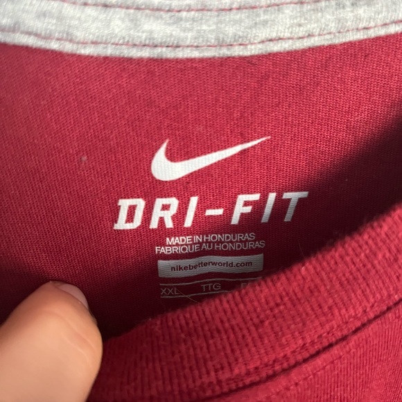 New Without Tags- Nike XXL Tee Dri Fit Vintage Style - Picture 4 of 4